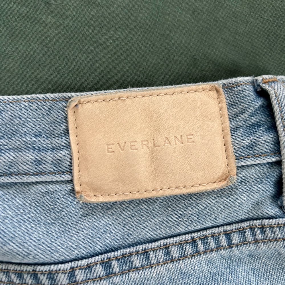 Everlane 90s Cheeky Light Blue Denim Jeans - Picture 4 of 10
